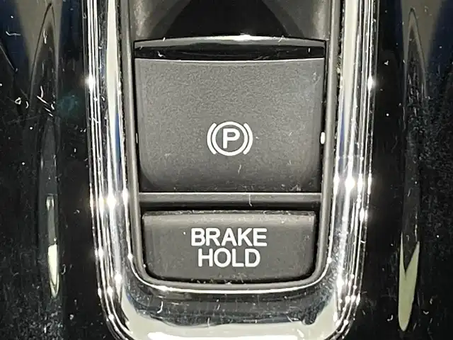 ホンダ ヴェゼル ハイブリッド X 愛知県 2015(平27)年 6.8万km ミスティックグリーンパール 純正ナビ/FM/AM/SD/DVD/HDMI/Bluetooth/ワンセグ/パドルシフト/ステアリングリモコン/LEDヘッドライト/フォグランプ/ドアバイザー/プッシュスタート/保証書・取説/ワンオーナー/スマートキー/オートエアコン/スペアキー/クルーズコントロール/ETC/バックカメラ/純正フロアマット/純正アルミホイール/オートライト