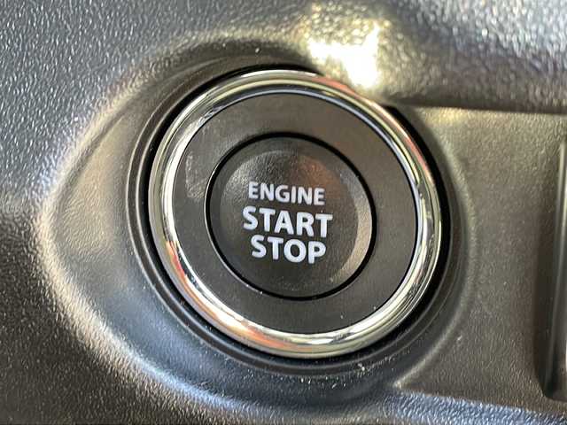 スズキ ジムニー シエラ JC 長野県 2024(令6)年 1.1万km ジャングルグリーン ４ＷＤ/純正メモリナビフルセグＴＶ/バックカメラ/ＥＴＣ/純正15インチアルミ/シートヒーター/アイドリングストップ/レーンキープ/パーキングアシスト/ワンオーナー/保証書・取説