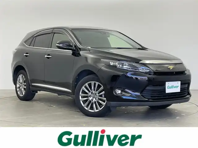 トヨタ ハリアー プレミアム 富山県 2015(平27)年 5.2万km ブラック サンルーフ/純正9型ナビ（AM/FM/DVD/BT/フルセグ）/バックカメラ/前後ドライブレコーダー/ETC/レザーシート/D/N席パワーシート/D席メモリシート/D/N席シートヒーター/衝突被害軽減システム/クルーズコントロール/レーンキープアシスト/横滑り防止装置/アイドリングストップ/パワーバックドア/純正アルミホイール/純正フロアマット/オートLEDライト/オートマチックハイビーム/フォグライト/ウッドコンビステアリング/ステアリングスイッチ/スマートキー/スペアキー