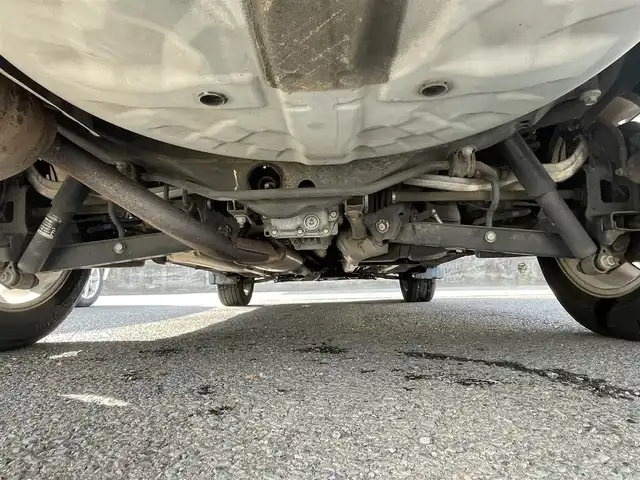 日産 エクストレイル 20Xtt 佐賀県 2010(平22)年 13.8万km ダイヤモンドブラック ナビ　バックカメラ　４ＷＤ　ターボ　クルーズコントロールＨＩＤヘッドライト　オートライト　全席シートヒーター　合皮シート　純正１７インチＡＷ　ＥＴＣ　ルーフレール　スペアキー×１　スペアメカニカルキー