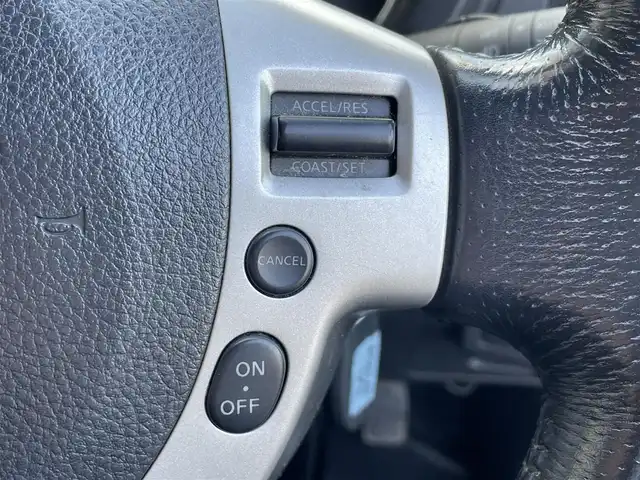 日産 エクストレイル 20Xtt 佐賀県 2010(平22)年 13.8万km ダイヤモンドブラック ナビ　バックカメラ　４ＷＤ　ターボ　クルーズコントロールＨＩＤヘッドライト　オートライト　全席シートヒーター　合皮シート　純正１７インチＡＷ　ＥＴＣ　ルーフレール　スペアキー×１　スペアメカニカルキー