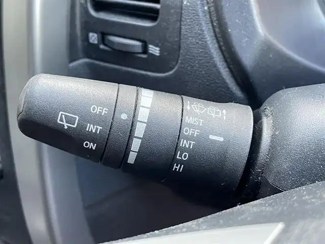 日産 エクストレイル 20Xtt 佐賀県 2010(平22)年 13.8万km ダイヤモンドブラック ナビ　バックカメラ　４ＷＤ　ターボ　クルーズコントロールＨＩＤヘッドライト　オートライト　全席シートヒーター　合皮シート　純正１７インチＡＷ　ＥＴＣ　ルーフレール　スペアキー×１　スペアメカニカルキー