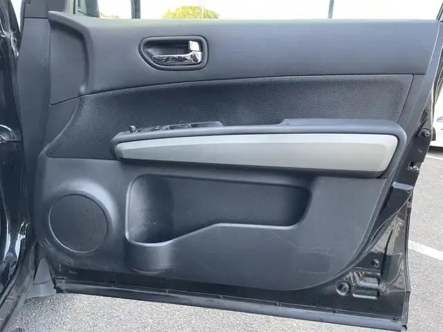 日産 エクストレイル 20Xtt 佐賀県 2010(平22)年 13.8万km ダイヤモンドブラック ナビ　バックカメラ　４ＷＤ　ターボ　クルーズコントロールＨＩＤヘッドライト　オートライト　全席シートヒーター　合皮シート　純正１７インチＡＷ　ＥＴＣ　ルーフレール　スペアキー×１　スペアメカニカルキー