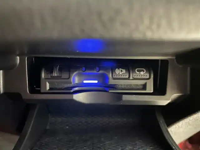 トヨタ マークＸ 250G Four 青森県 2013(平25)年 4.3万km ダークレッドマイカメタリック 4WD/ワンオーナー/寒冷地仕様/純正16AW/純正フロアマット/フォグランプ/社外ナビ/・フルセグTV/AM/FM/CD/DVD/BT/D席パワーシート/MTモード付AT/横滑り防止機能/盗難防止警報/オートライト/エアバッグ、ダブル、サイド、ニー、カーテン/スペアキー/スターター/保証書/取扱説明書