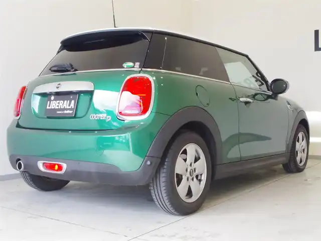 ＭＩＮＩ ミニ クーパー D 岐阜県 2020(令2)年 5.1万km ブリティッシュレーシンググリーン ペッパーパッケージ/ライトパッケージ/エキサイトメントパッケージ/カメラパーキングアシストパッケージ/ストレージコンパートメントパッケージ/レインセンサー/USB/ユニオンジャックテール/リアフォグ/アンビエントライト/前後ドラレコ/前後コーナーセンサー/バックカメラ/LED