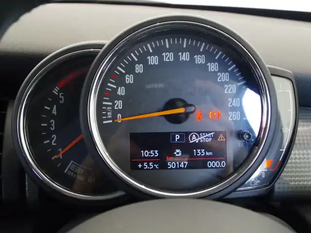 ＭＩＮＩ ミニ クーパー D 岐阜県 2020(令2)年 5.1万km ブリティッシュレーシンググリーン ペッパーパッケージ/ライトパッケージ/エキサイトメントパッケージ/カメラパーキングアシストパッケージ/ストレージコンパートメントパッケージ/レインセンサー/USB/ユニオンジャックテール/リアフォグ/アンビエントライト/前後ドラレコ/前後コーナーセンサー/バックカメラ/LED