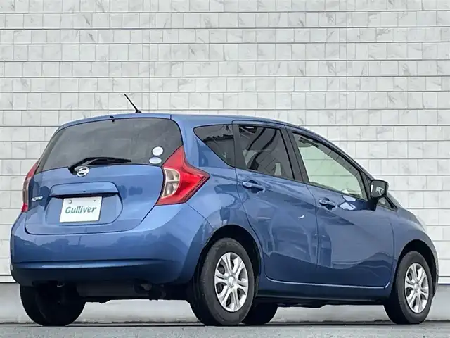 日産 ノート X FOUR 岩手県 2015(平27)年 10.8万km シャイニングブルー 禁煙車/パートタイム4WD/純正SDナビ/フルセグTV/CD/DVD/FM/AM/USB入力端子/バックカメラ/衝突被害軽減ブレーキ/レーンキープアシスト/横滑り防止装置/シガーソケット/電動格納ミラー/ヘッドライトレベライザー/スペアキー/ETC/ドラレコ