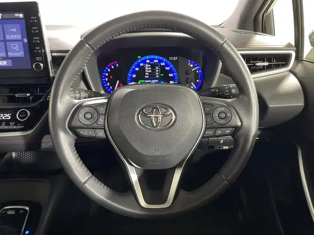 トヨタ カローラ スポーツ ハイブリッドG Z 神奈川県 2020(令2)年 3.1万km アティチュードブラックマイカ/ダークブルーマイカメタリック 2トーン 純正ディスプレイオーディオ/ナビ/フルセグTVキット付き/BT/MiraCast/AM/FM/バックカメラ/ビルトインETC/デジタルインナーミラー/ドライブレコーダー/セーフティセンス/・プリクラッシュセーフティ/・レーントレーシングアシスト/レーンディパーチャーアラート/・レーダークルーズコントロール/・オートマチックハイビーム/・ロードサインアシスト/・ドライバー異常時対応システム/・発進遅れ告知機能/スマートキー/プッシュスタートボタン/革巻きステアリング/ステアリングスイッチ/Autoライト/ヘッドライトレベライザー/LEDヘッドライト/フォグランプ/コーナーセンサー/SOSボタン/電動格納ミラー/ウィンカーミラー/シートリフター/ダブル/サイド/カーテンエアバッグ/純正フロアマット/純正ドアバイザー/純正18インチアルミホイール