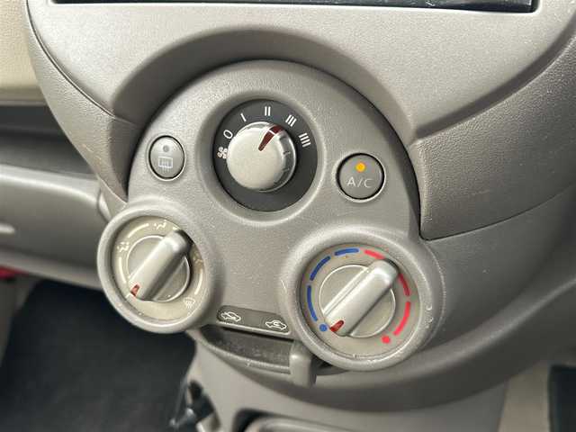 日産 マーチ 12X 茨城県 2012(平24)年 9.2万km ホワイトパール 純正ナビ/フルセグ/Bluetooth/バックカメラ/ETC/スマートキー/エンジンプッシュスタート/ドライブレコーダー(ZDR-022)/ラジアル積込有り/取扱説明書/スペアキー×1