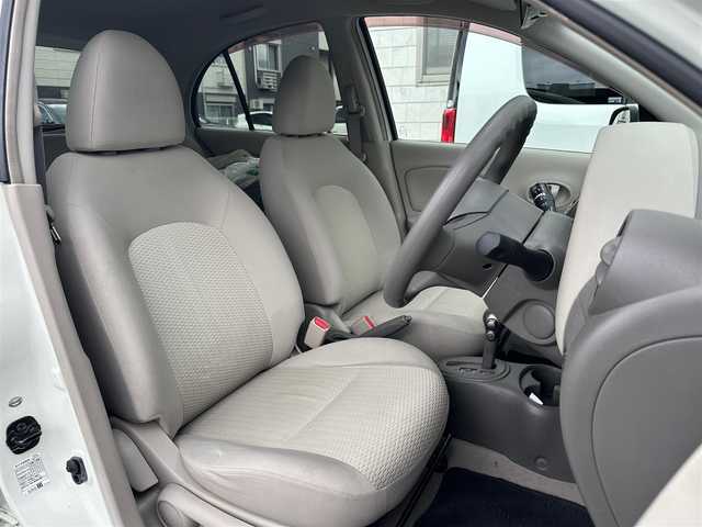 日産 マーチ 12X 茨城県 2012(平24)年 9.2万km ホワイトパール 純正ナビ/フルセグ/Bluetooth/バックカメラ/ETC/スマートキー/エンジンプッシュスタート/ドライブレコーダー(ZDR-022)/ラジアル積込有り/取扱説明書/スペアキー×1