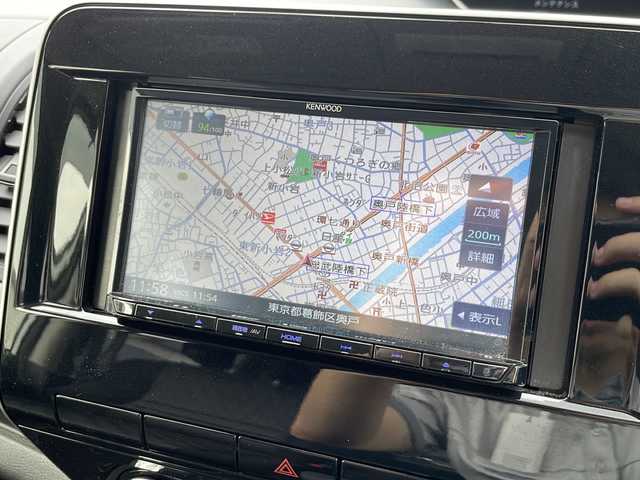 日産 セレナ ハイウェイスター 東京都 2020(令2)年 1.1万km ブリリアントホワイトパール 社外メモリナビ　型式：MDV-D207BT/【CD/Bluetooth/AUX/AM/FM】/バックカメラ/アラウンドビューモニター/ETC/プロパイロット/エマージェンシーブレーキ/クリアランスソナー/ブラインドスポットモニター/車線逸脱警報装置/駐車支援システム/ハンズフリースライドドア/レーダークルーズコントロール/両側パワースライドドア/プッシュスタート/スマートキー×2