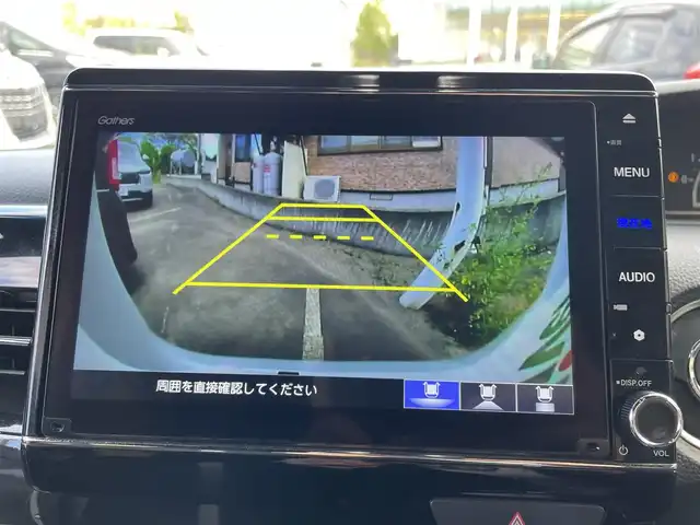 ホンダ Ｎ ＢＯＸ カスタム L 青森県 2022(令4)年 5.5万km プレミアムサンライトホワイトパール ・4WD/・純正ナビ/・Bluetooth/・フルセグTV/・バックカメラ/・衝突軽減ブレーキ/・レーンキープアシスト/・レーダークルーズコントロール/・片側パワースライドドア/・コーナーセンサー/・前後ドライブレコーダー/・電子式パーキングブレーキ/・オートマチックハイビーム/・純正エンジンスターター/・プッシュスタート/・スマートキー/・シートヒーター/・USB端子/・純正14AW/・純正LEDヘッドライト/・保証書・取説あり