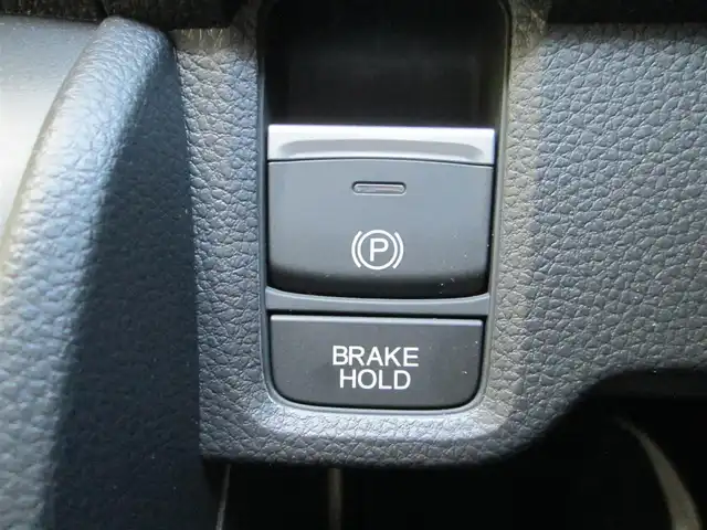 ホンダ Ｎ ＯＮＥ プレミアム 千葉県 2025(令7)年 0.1万km プレミアムサンライトホワイトパール 登録時走行距離539km/ワンオーナー/純正9型ナビ、フルセグTV/バックカメラ/純正オーディオ【DVD/CD/BT/SD/USB】/Honda SENSING/LEDヘッドライト&LEDフォグランプ/アダプティブクルーズコントロール/レーンキープアシスト/リアコーナーセンサー/オートブレーキホールド/プライムスムースフロントシート/前席シートヒーター/純正OPアームレスト&本革製シフトノブ/純正フロアマット/純正ドアバイザー/ビルトインETC/スペアキー/取扱説明書/新車時保証書