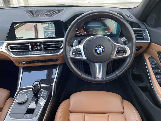 ＢＭＷ ３２０ｄ xDrive ツーリング Mスポーツ 東京都 2021(令3)年 3.5万km サファイアブラックP 4WD/純正ナビ/フルセグTV/純正USB/BTオーディオ/レザーシート/シートヒーター/パワーシート/パワーバックドア/ドライブレコーダー/ACC/BSM/レーンキープ/ETC