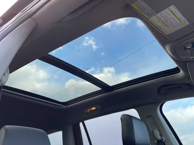 クライスラー・ジープ ジープ コマンダー リミテッド 新潟県 2023(令5)年 4.8万km 黒 4WD/純正メモリナビ/BT/フルセグテレビ/全方位カメラ/ETC/ドライブレコーダー/衝突被害軽減ブレーキ/レーンキープアシスト/レーダークルーズコントロール/サンルーフ/革シート/パワーシート/シートヒーター/パーキングアシスト/コーナーセンサー/パワーバックドア/スマートキー/プッシュスタート/LEDヘッドライト/オートライト/フォグランプ/純正18インチアルミホイール