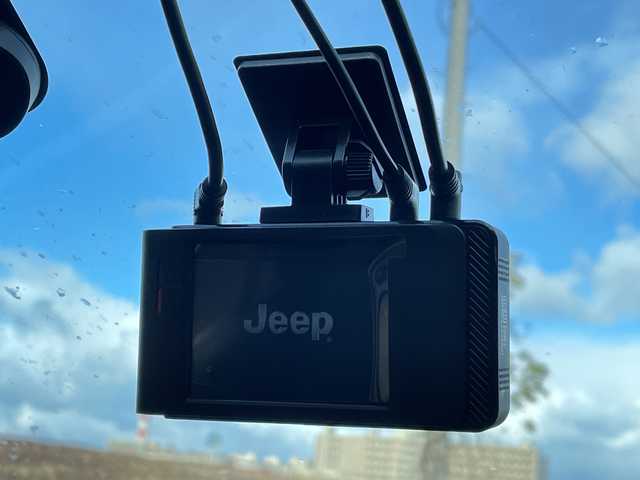 クライスラー・ジープ ジープ コマンダー リミテッド 新潟県 2023(令5)年 4.8万km 黒 4WD/純正メモリナビ/BT/フルセグテレビ/全方位カメラ/ETC/ドライブレコーダー/衝突被害軽減ブレーキ/レーンキープアシスト/レーダークルーズコントロール/サンルーフ/革シート/パワーシート/シートヒーター/パーキングアシスト/コーナーセンサー/パワーバックドア/スマートキー/プッシュスタート/LEDヘッドライト/オートライト/フォグランプ/純正18インチアルミホイール