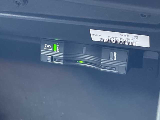 クライスラー・ジープ ジープ コマンダー リミテッド 新潟県 2023(令5)年 4.8万km 黒 4WD/純正メモリナビ/BT/フルセグテレビ/全方位カメラ/ETC/ドライブレコーダー/衝突被害軽減ブレーキ/レーンキープアシスト/レーダークルーズコントロール/サンルーフ/革シート/パワーシート/シートヒーター/パーキングアシスト/コーナーセンサー/パワーバックドア/スマートキー/プッシュスタート/LEDヘッドライト/オートライト/フォグランプ/純正18インチアルミホイール