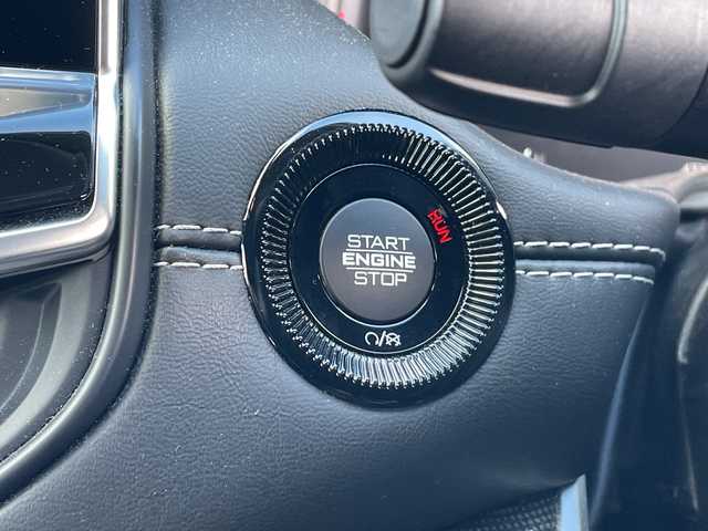 クライスラー・ジープ ジープ コマンダー リミテッド 新潟県 2023(令5)年 4.8万km 黒 4WD/純正メモリナビ/BT/フルセグテレビ/全方位カメラ/ETC/ドライブレコーダー/衝突被害軽減ブレーキ/レーンキープアシスト/レーダークルーズコントロール/サンルーフ/革シート/パワーシート/シートヒーター/パーキングアシスト/コーナーセンサー/パワーバックドア/スマートキー/プッシュスタート/LEDヘッドライト/オートライト/フォグランプ/純正18インチアルミホイール