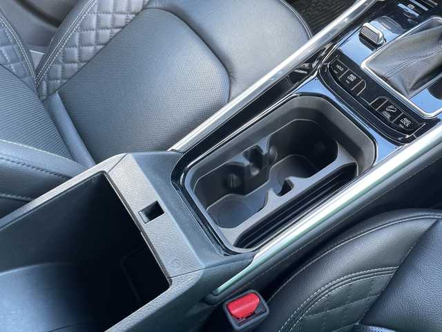 クライスラー・ジープ ジープ コマンダー リミテッド 新潟県 2023(令5)年 4.8万km 黒 4WD/純正メモリナビ/BT/フルセグテレビ/全方位カメラ/ETC/ドライブレコーダー/衝突被害軽減ブレーキ/レーンキープアシスト/レーダークルーズコントロール/サンルーフ/革シート/パワーシート/シートヒーター/パーキングアシスト/コーナーセンサー/パワーバックドア/スマートキー/プッシュスタート/LEDヘッドライト/オートライト/フォグランプ/純正18インチアルミホイール