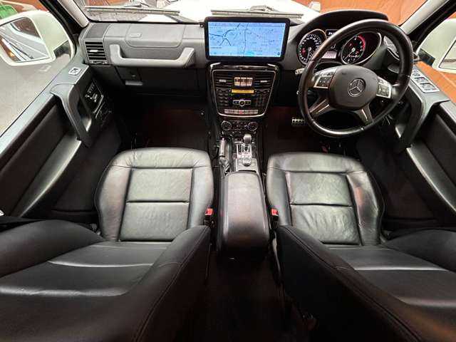 メルセデス・ベンツ ゲレンデヴァーゲン Ｇ３５０ ブルーテック 千葉県 2014(平26)年 6.2万km ポーラホワイト ラグジュアリーＰＫＧ　/ＡＣＣ　/黒革シート　/サンルーフ　/ディスプレイオーディオ　/バックカメラ　/ＣａｒＰｌａｙ　/ｈａｒｍａｎｋａｒｄｏｎサウンド　/シートヒーター　/バイキセノンヘッドライト　/ＢＳＭ　/ドラレコ