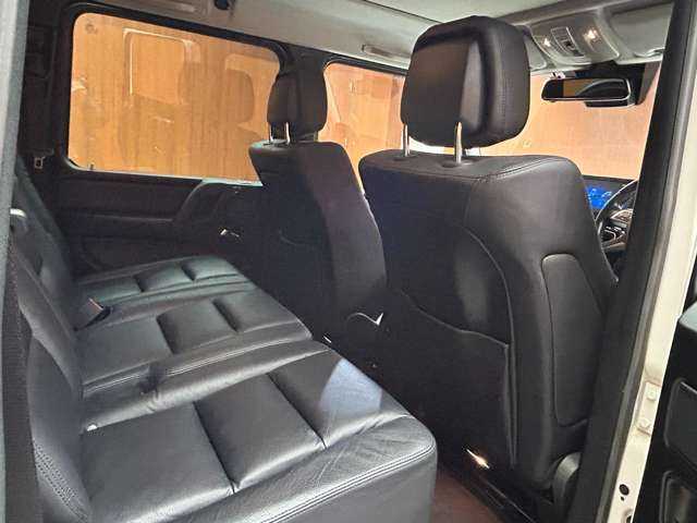 メルセデス・ベンツ ゲレンデヴァーゲン Ｇ３５０ ブルーテック 千葉県 2014(平26)年 6.2万km ポーラホワイト ラグジュアリーＰＫＧ　/ＡＣＣ　/黒革シート　/サンルーフ　/ディスプレイオーディオ　/バックカメラ　/ＣａｒＰｌａｙ　/ｈａｒｍａｎｋａｒｄｏｎサウンド　/シートヒーター　/バイキセノンヘッドライト　/ＢＳＭ　/ドラレコ