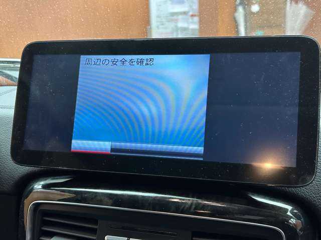 メルセデス・ベンツ ゲレンデヴァーゲン Ｇ３５０ ブルーテック 千葉県 2014(平26)年 6.2万km ポーラホワイト ラグジュアリーＰＫＧ　/ＡＣＣ　/黒革シート　/サンルーフ　/ディスプレイオーディオ　/バックカメラ　/ＣａｒＰｌａｙ　/ｈａｒｍａｎｋａｒｄｏｎサウンド　/シートヒーター　/バイキセノンヘッドライト　/ＢＳＭ　/ドラレコ