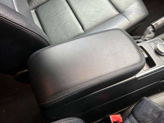 メルセデス・ベンツ ゲレンデヴァーゲン Ｇ３５０ ブルーテック 千葉県 2014(平26)年 6.2万km ポーラホワイト ラグジュアリーＰＫＧ　/ＡＣＣ　/黒革シート　/サンルーフ　/ディスプレイオーディオ　/バックカメラ　/ＣａｒＰｌａｙ　/ｈａｒｍａｎｋａｒｄｏｎサウンド　/シートヒーター　/バイキセノンヘッドライト　/ＢＳＭ　/ドラレコ