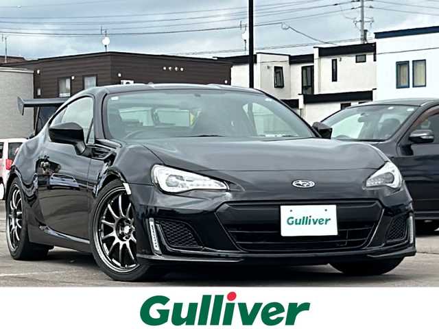 スバル ＢＲＺ S 道南・函館 2017(平29)年 8.4万km クリスタルブラックシリカ 社外ナビ/ワンセグＴＶ/リアウィング/オートライト/ＥＴＣ/ｍｏｍｏステアリング/社外１８インチアルミホイール/ＨＩＤヘッドライト/スマートキー/プッシュスタート/横滑り防止装置