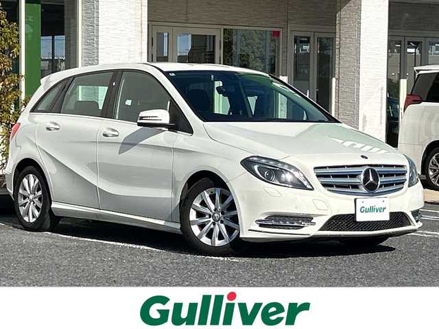 メルセデス・ベンツ Ｂ１８０ 千葉県 2014(平26)年 3.7万km 白 メーカーナビ　バックカメラ　クルーズコントロール　ドラレコ　ＵＳＢ　パドルシフト　フルセグTV　ステアリングスイッチ　パークトロニック　オートライト　HID　１６インチAW　キーレス