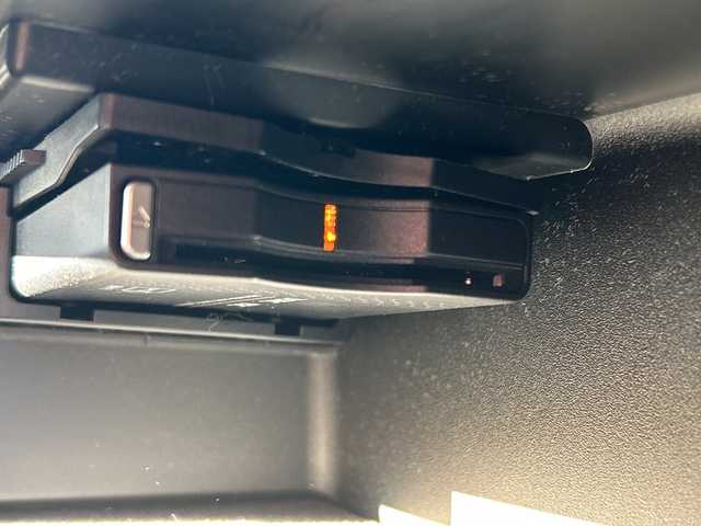 メルセデス・ベンツ Ｂ１８０ 千葉県 2014(平26)年 3.7万km 白 メーカーナビ　バックカメラ　クルーズコントロール　ドラレコ　ＵＳＢ　パドルシフト　フルセグTV　ステアリングスイッチ　パークトロニック　オートライト　HID　１６インチAW　キーレス