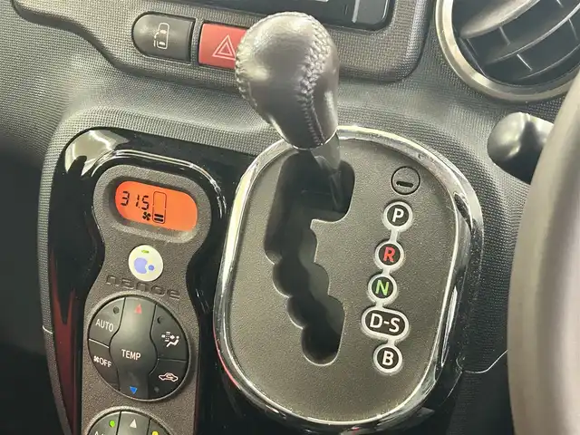 トヨタ ポルテ G 道央・札幌 2012(平24)年 9.4万km スーパーレッドⅤ ・4WD/・寒冷地仕様/・純正ナビ/フルセグTV/DVD/CD/SD/BT/・バックカメラ/・純正エンジンスターター/・ドライブレコーダー/・左側パワースライドドア/・ワイパーデアイサー/・運転席シートヒーター/・横滑り防止/・ETC/・HID/・フロントフォグ/・プッシュスタート/・スマートキー/・ドアバイザー/・電格ミラー