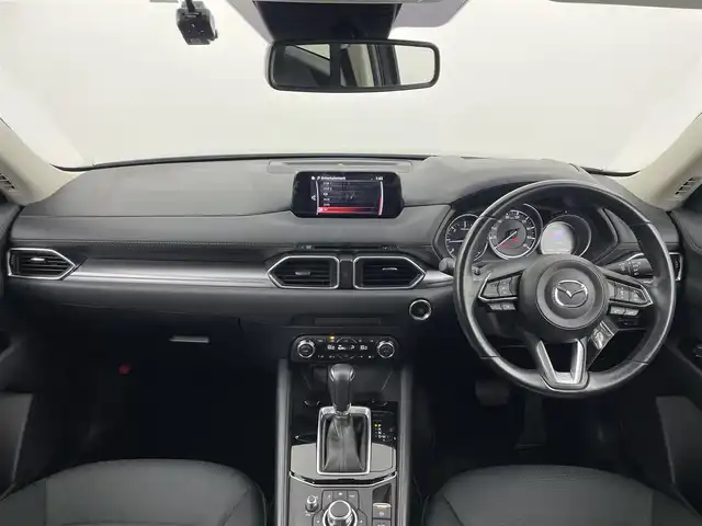 マツダ ＣＸ－５ XD プロアクティブ 大分県 2018(平30)年 2.1万km ソニックシルバーM 純正7型SDナビ/・フルセグTV/BlueTooth/SD/CD/DVD/USB/FM/AM/Mazda純正ドライブレコーダー(前方)/マツダ・レーダー・クルーズ・コントロール/レーンキープ・アシスト・システム/リアビークルモニタリングシステム(ブラインドスポットモニター)/ETC/バックカメラ/アラウンドビューモニター/ステアリングスイッチ/プッシュスタート/オートライト/オートマチックハイビーム/電動パーキング/AutoHOLD/トノカバー/プッシュスタート