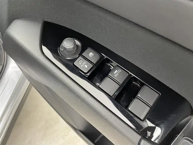 マツダ ＣＸ－５ XD プロアクティブ 大分県 2018(平30)年 2.1万km ソニックシルバーM 純正7型SDナビ/・フルセグTV/BlueTooth/SD/CD/DVD/USB/FM/AM/Mazda純正ドライブレコーダー(前方)/マツダ・レーダー・クルーズ・コントロール/レーンキープ・アシスト・システム/リアビークルモニタリングシステム(ブラインドスポットモニター)/ETC/バックカメラ/アラウンドビューモニター/ステアリングスイッチ/プッシュスタート/オートライト/オートマチックハイビーム/電動パーキング/AutoHOLD/トノカバー/プッシュスタート