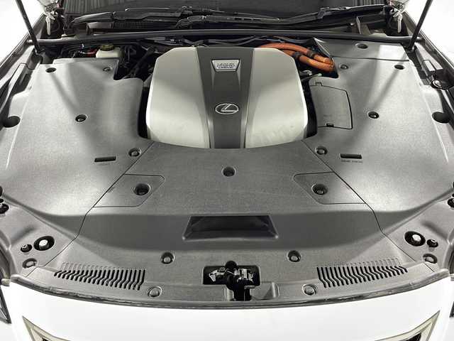 レクサス ＬＳ 500h Fスポーツ 神奈川県 2020(令2)年 2.5万km ホワイトノーヴァガラスフレーク 純正12.3型ディスプレイオーディオプラス/コネクティッドナビ/フルセグ　AM FM CD DVD　AUX　Bluetooth　SD　USB　Miracast/4WD/ムーンルーフ/パノラミックビューモニター/ヘッドアップディスプレイ/デジタルインナーミラー/ブラインドスポットモニター/プリクラッシュセーフティ/レーダークルーズコントロール/レーントレーシングアシスト/夜間視界支援/ロードサインアシスト/ドライバー異常時対応システム/プロアクティブドライビングアシスト/アダブティブハイビームシステム/LexusTeammate/アドバンスドドライブ/アドバンスドパーク/ITSコネクト/パーキングサポートブレーキ/先行車発進告知/タイヤ空気圧警報システム/ハーフレザーシート/全席シートヒーター/前席パワーメモリーシート/革巻きステアリング/パドルシフト/ステアリングヒーター/リアガラスサンシェード/前後社外ドライブレコーダー/ドライブセレクトコントロール/AC100Vコンセント/3眼LEDヘッドランプ/純正20インチアルミホイール/シーケンシャルターンランプ/ヘッドライトウォッシャー