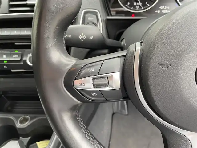 ＢＭＷ １１８ｄ Mスポーツ 愛知県 2018(平30)年 5.8万km 黒 純正ナビ/（CD/DVD/BT/USB/AUX/AM/FM）/バックカメラ/クルーズコントロール/レーンアシスト/ドライブレコーダー/ETC/インテリジェントセーフティ/ウインカーミラー/LEDヘッドライト/フロアマット