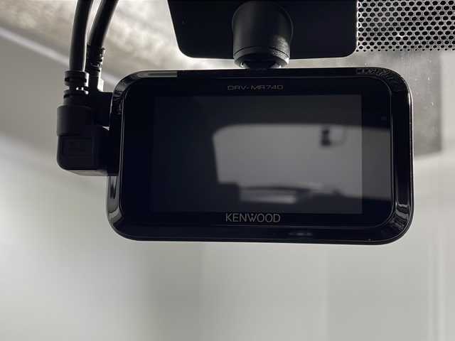 トヨタ プリウス α S ツーリングセレクション 沖縄県 2018(平30)年 3.6万km ダークレッドマイカメタリック 禁煙車/社外ナビ/【 ＣＤ／ＤＶＤ ／フルセグＴＶ／ＢＬＵＥＴＴＯＯＴＨ 】/ビルトインＥＴＣ/ドライブレコーダー前方/助手席サイドリフトアップシート/ステアリングリモコン/トヨタセーフティーセンス/純正１７インチアルミ/純正ドアバイザー/スマートキー/取扱説明書/保証書