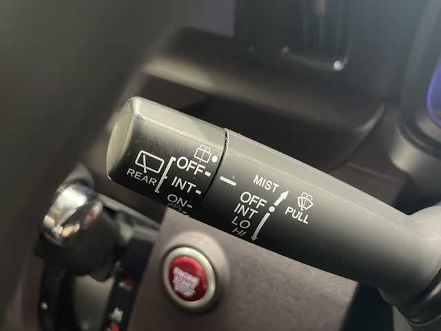 ホンダ Ｎ ＯＮＥ プレミアム ツアラー 長崎県 2013(平25)年 7.4万km プレミアムブルームーンパール 外部検査実施済み/ターボ/バックカメラ/ETC/前後ドライブレコーダー/デジタルインナーミラー/横滑り防止機能/純正14インチアルミホイール/スマートキー/HIDヘッドライト/ポータブルナビ【CN-GP530D】/(ワンセグTV)/保証書/取扱説明書/スペアキー