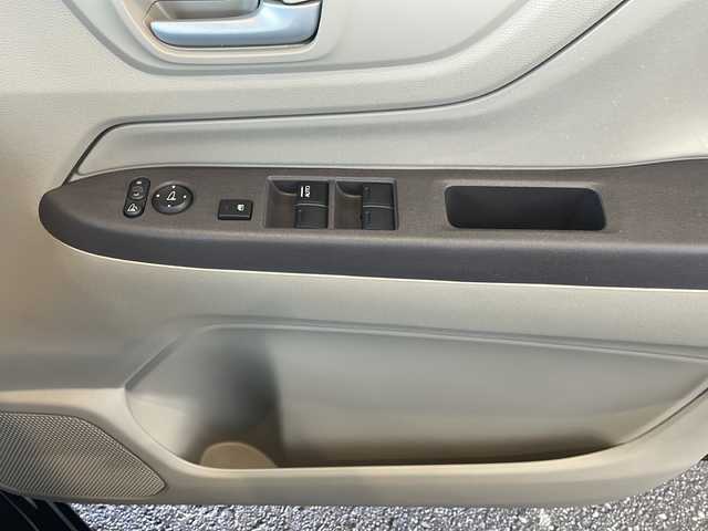 ホンダ Ｎ ＷＧＮ G 秋田県 2017(平29)年 4.1万km クリスタルブラックパール 社外ナビ　MDV-D304/　ワンセグ/　CD/　ラジオ/　USB/　SD/オートエアコン/前席シートヒーター/マニュアル式ヘッドライトレベライザー/プッシュスタート/スマートキー/スペアキーあり/横滑り防止装置/取り扱い説明書/新車時保証書/サマータイヤ積み込み
