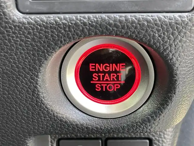 ホンダ Ｎ ＢＯＸ カスタム G L ホンダセンシング 福岡県 2020(令2)年 8.5万km プラチナホワイトパール 純正8インチナビ/（Bカメラ、TV、DVD、CD、Bluetooth、AM、FM、USB）/両側パワースライドドア/シートヒーター/レーダークルーズコントロール/ドラレコ前後/ETC/サンシェード/純正14インチホイール/プリクラッシュ/車線逸脱警報/横滑り防止装置/アイドリングストップ/純正マット/ドアバイザー/プッシュスタート/スマートキー/ステアリングボタン/ワンオーナー/保証書/取扱説明書