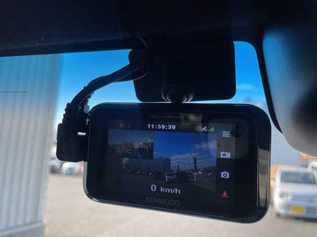 ホンダ Ｎ ＢＯＸ カスタム G L ホンダセンシング 千葉県 2020(令2)年 8.5万km プラチナホワイトパール ワンオーナー/純正8インチナビ【VXU-207NBi】/フルセグTV、/DVD/CD/Bluetooth/両側パワースライドドア/シートヒーター/レーダークルーズコントロール/衝突軽減ブレーキ/車線逸脱警報/横滑り防止装置/アイドリングストップ/ドラレコ前後/ETC/サンシェード/純正14インチアルミホイール/ステアリングスイッチ/純正フロアマット/ドアバイザー/プッシュスタート/スマートキー/スペアキー/保証書/取扱説明書