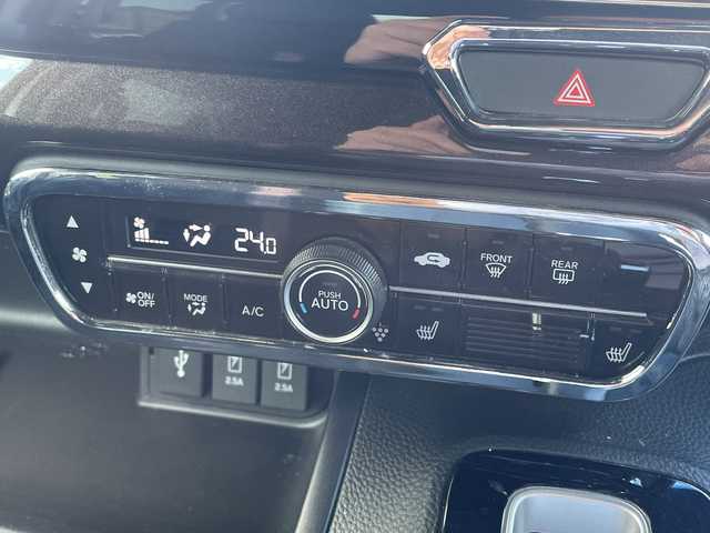 ホンダ Ｎ ＢＯＸ カスタム G L ホンダセンシング 千葉県 2020(令2)年 8.5万km プラチナホワイトパール ワンオーナー/純正8インチナビ【VXU-207NBi】/フルセグTV、/DVD/CD/Bluetooth/両側パワースライドドア/シートヒーター/レーダークルーズコントロール/衝突軽減ブレーキ/車線逸脱警報/横滑り防止装置/アイドリングストップ/ドラレコ前後/ETC/サンシェード/純正14インチアルミホイール/ステアリングスイッチ/純正フロアマット/ドアバイザー/プッシュスタート/スマートキー/スペアキー/保証書/取扱説明書