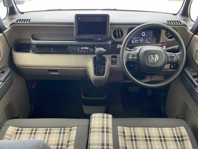 ホンダ Ｎ ＢＯＸ JOY 沖縄県 2025(令7)年 0.1万km プラチナホワイトパール パワースライドドア　/ＬＥＤヘッドライト　/ホンダセンシング　/電子パーキングブレーキ　/前席シートヒーター　/アダプティブクルーズコントロール　/レーンキープアシスト　/プッシュスタート　/スマートキー　/スペアキー/保証書