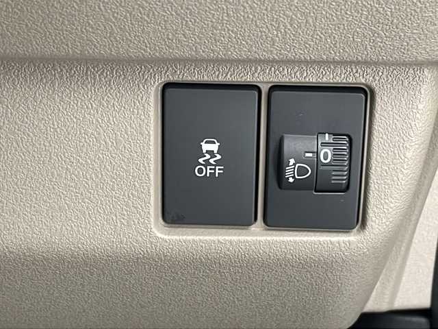 ホンダ Ｎ ＢＯＸ JOY 沖縄県 2025(令7)年 0.1万km プラチナホワイトパール パワースライドドア　/ＬＥＤヘッドライト　/ホンダセンシング　/電子パーキングブレーキ　/前席シートヒーター　/アダプティブクルーズコントロール　/レーンキープアシスト　/プッシュスタート　/スマートキー　/スペアキー/保証書