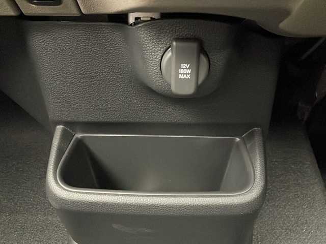 ホンダ Ｎ ＢＯＸ JOY 沖縄県 2025(令7)年 0.1万km プラチナホワイトパール パワースライドドア　/ＬＥＤヘッドライト　/ホンダセンシング　/電子パーキングブレーキ　/前席シートヒーター　/アダプティブクルーズコントロール　/レーンキープアシスト　/プッシュスタート　/スマートキー　/スペアキー/保証書