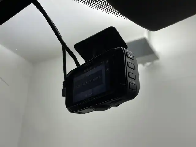 スバル レヴォーグ 1．6GT アイサイト 茨城県 2018(平30)年 4万km ラピスブルーP 純正ナビ/・バックカメラ/・フルセグテレビ/・Bluetooth接続/・USB入力端子/・CDチェンジャー/４WD/ETC/ドライブレコーダー/パワーシート/スマートキー/MTモード付/アイドリングストップ/ABS/レーンアシストキープ/横滑り防止装置/盗難防止装置/衝突被害軽減システム/オートライト/オートマティックハイビーム