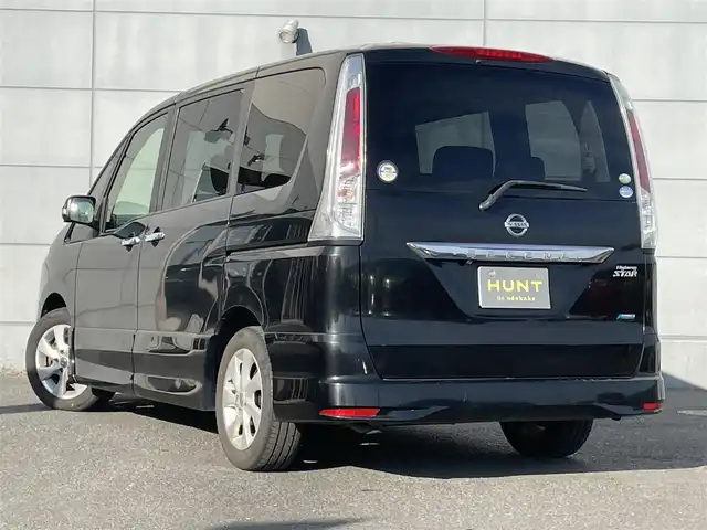 日産 セレナ ハイウェイスター Vセレクション 千葉県 2012(平24)年 10.5万km スーパーブラック 純正７インチナビ/・Bluetooth/・フルセグTV/フリップダウンモニター/追従型クルーズコントロール/ビルトインＥＴＣ/オートライト/カーテンエアバッグ/純正アルミホイール/スマートキー