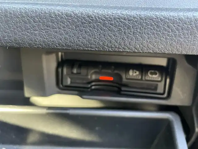 日産 セレナ ハイウェイスター Vセレクション 千葉県 2012(平24)年 10.5万km スーパーブラック 純正７インチナビ/・Bluetooth/・フルセグTV/フリップダウンモニター/追従型クルーズコントロール/ビルトインＥＴＣ/オートライト/カーテンエアバッグ/純正アルミホイール/スマートキー