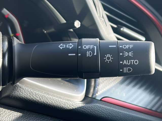 ホンダ シビック タイプR 愛知県 2019(令1)年 1.4万km チャンピオンシップホワイト /禁煙車//シリアルナンバーR-27382//社外ディスプレイオーディオ//Bluetooth・CD/DVD//バックカメラ//ビルトインETC//クルーズコントロール//ドライブモードセレクト//アイドリングストップ//電動パーキング//ブレーキホールド//ドアバイザー//純正２０インチアルミ//LEDオートライト//電動格納ミラーウィンカー//スペアキー//取扱説明書//新車保証書