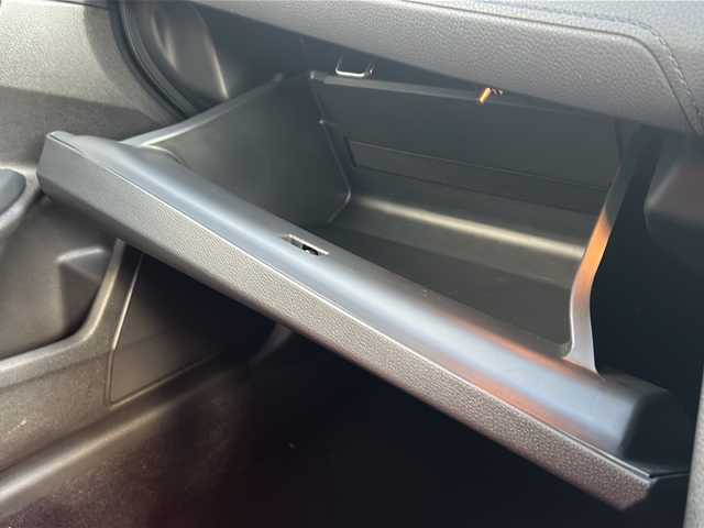 ホンダ シビック タイプR 愛知県 2019(令1)年 1.4万km チャンピオンシップホワイト /禁煙車//シリアルナンバーR-27382//社外ディスプレイオーディオ//Bluetooth・CD/DVD//バックカメラ//ビルトインETC//クルーズコントロール//ドライブモードセレクト//アイドリングストップ//電動パーキング//ブレーキホールド//ドアバイザー//純正２０インチアルミ//LEDオートライト//電動格納ミラーウィンカー//スペアキー×１//取扱説明書//新車保証書