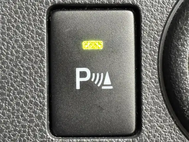 ダイハツ ミラ トコット G SA Ⅲ 福岡県 2019(平31)年 3.3万km ジューシーピンクM 純正ナビ／フルセグＴＶ　/パノラマモニター　/コーナーセンサー　/衝突被害軽減ブレーキ　/アイドリングストップ　/横滑り防止装置　/シートヒーター　/アダプティブドライビングビーム　/純正１４インチＡＷ　/ＬＥＤヘッドライト　/レベライザー